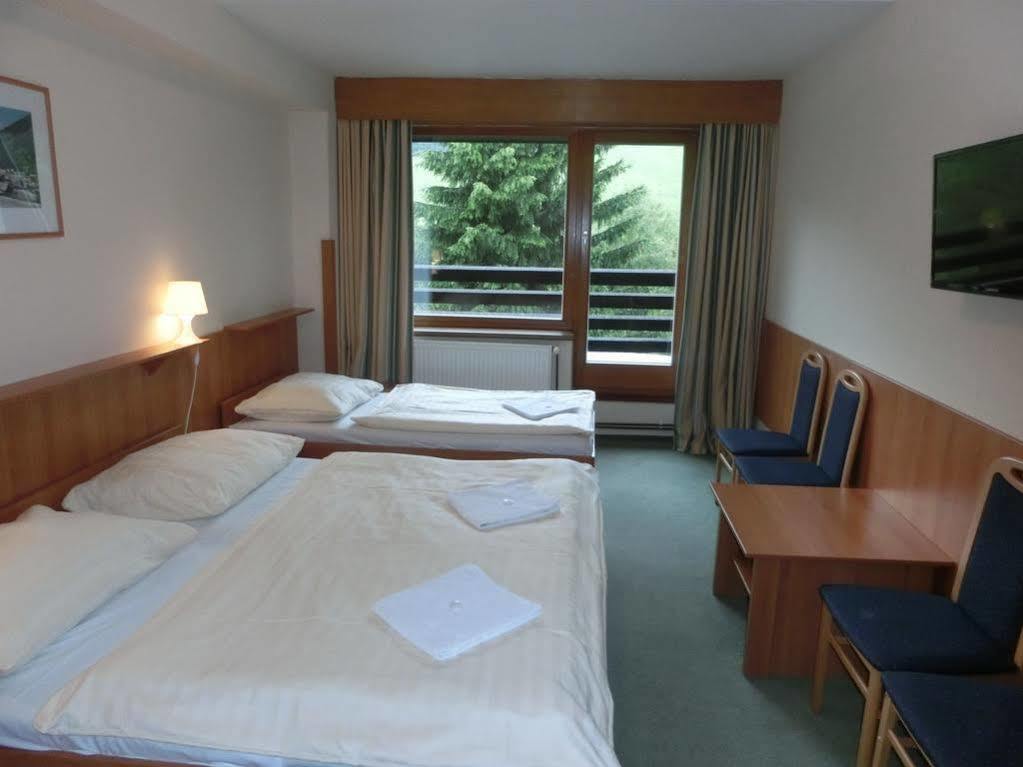 Parkhotel Гаррахов Екстер'єр фото