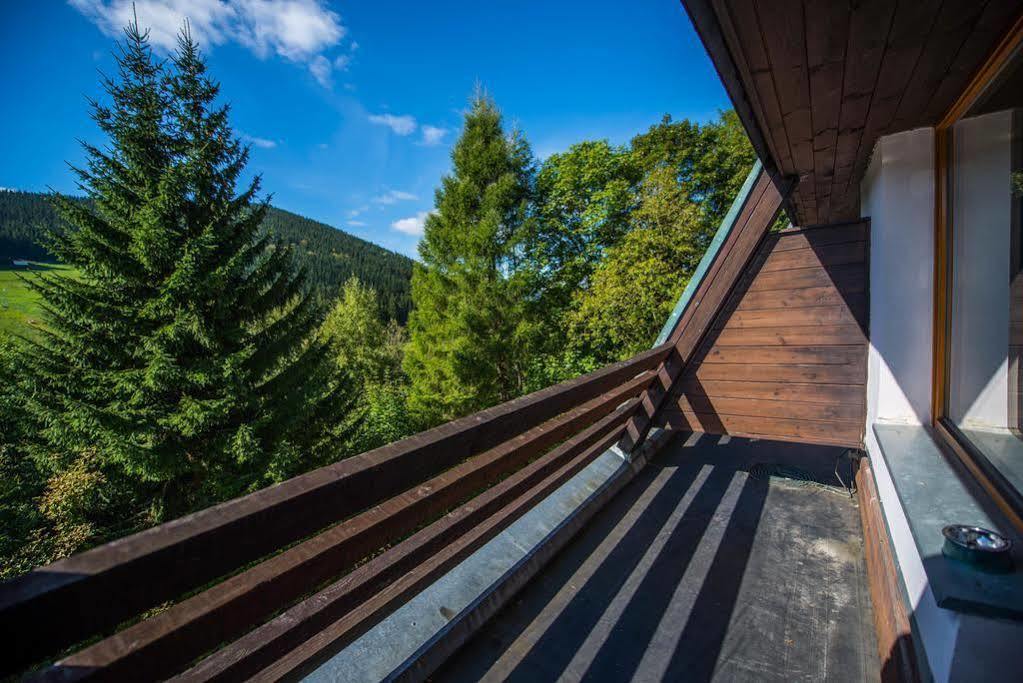 Parkhotel Гаррахов Екстер'єр фото